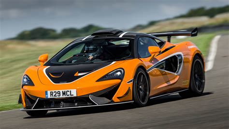 mclaren 620r review.